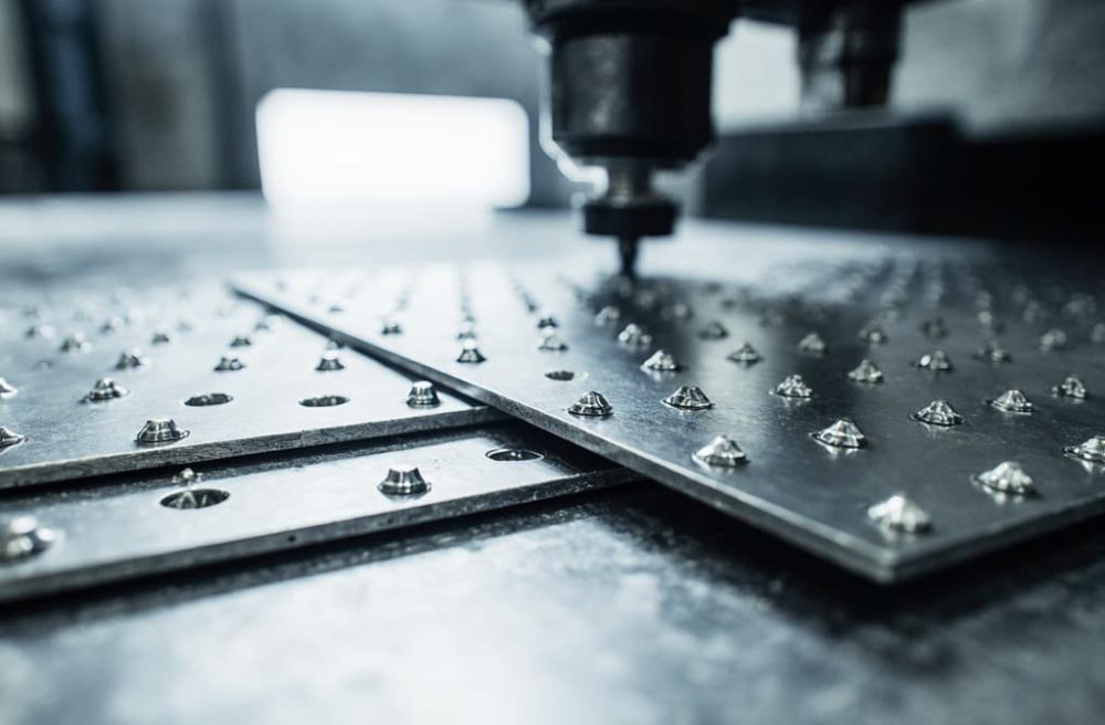 remplacer le rivetage ou la soudure par le collage industriel